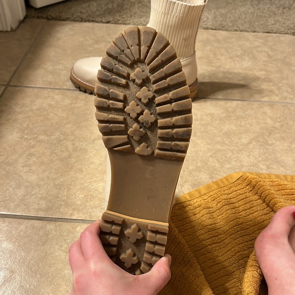 Boots! - Picture 2 of 2